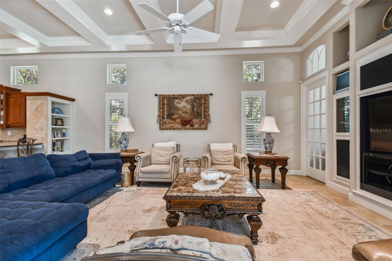 SIGNATURE ESTATES - Residential