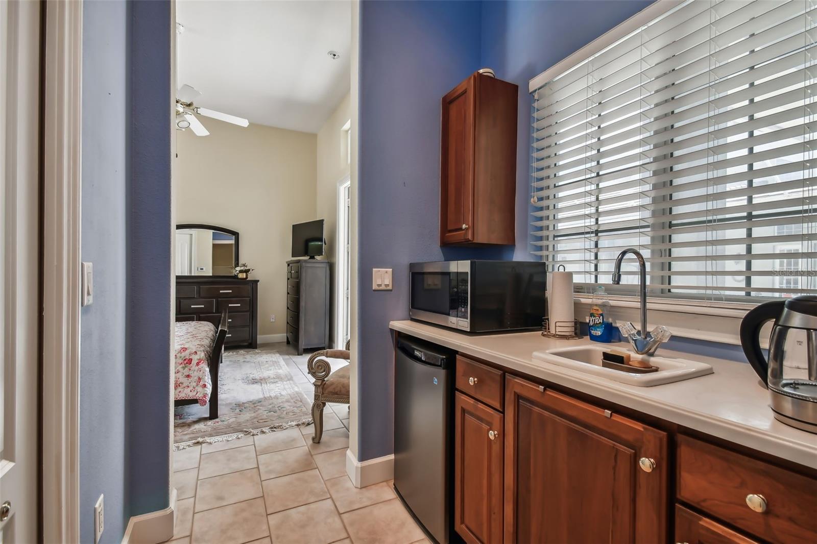 SIGNATURE ESTATES - Residential