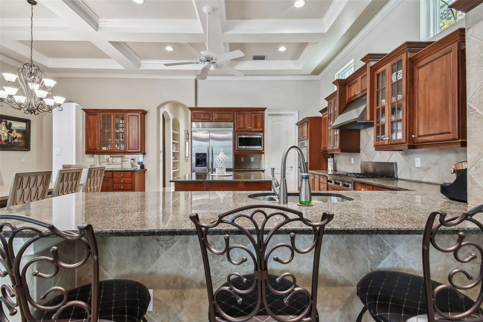 SIGNATURE ESTATES - Residential