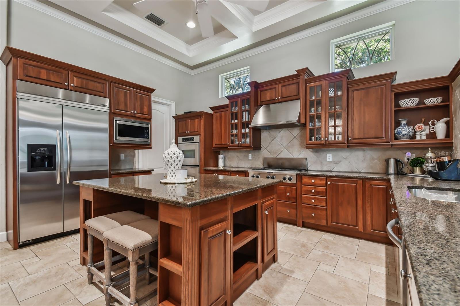 SIGNATURE ESTATES - Residential