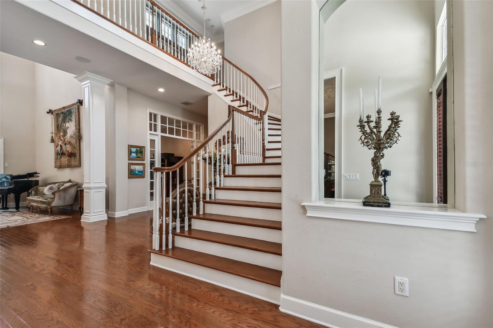 SIGNATURE ESTATES - Residential