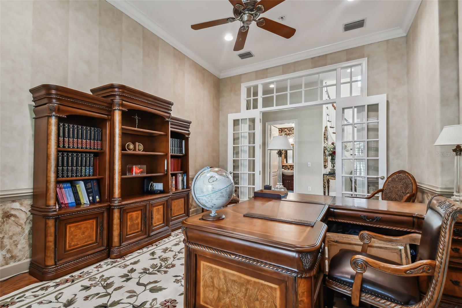 SIGNATURE ESTATES - Residential