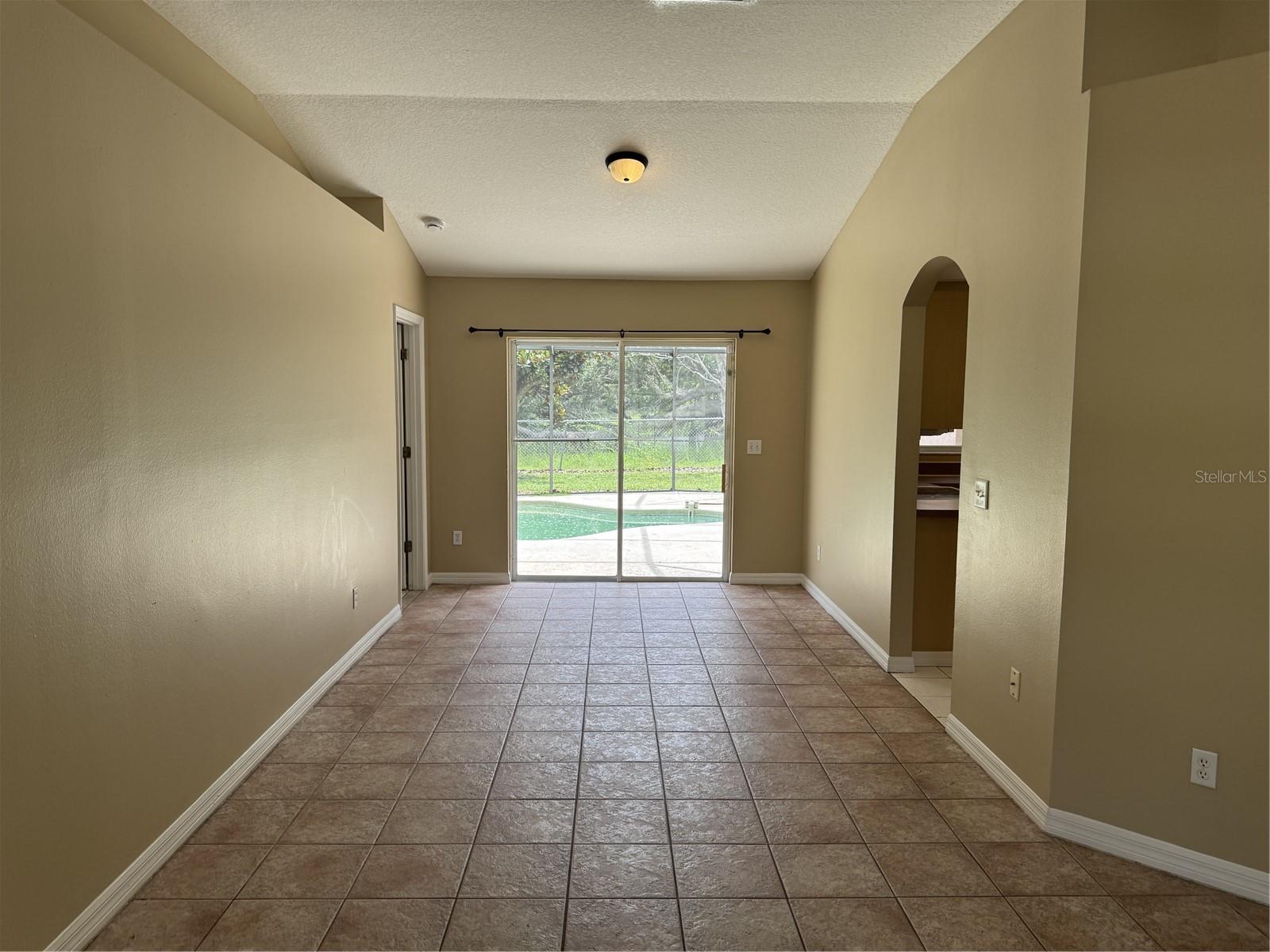 2116 NEW VICTOR ROAD