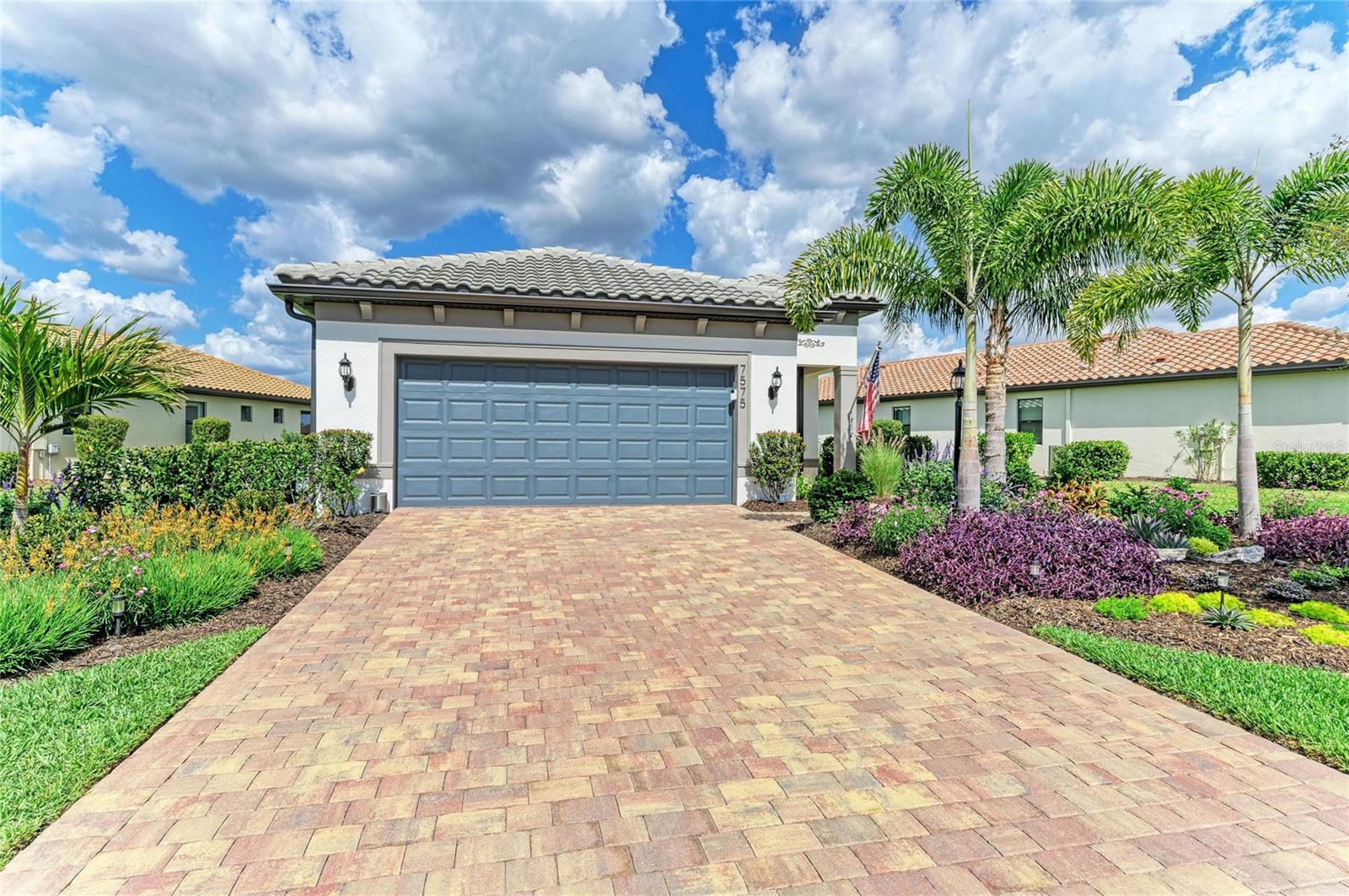 DEL WEBB AT LAKEWOOD RANCH - Residential