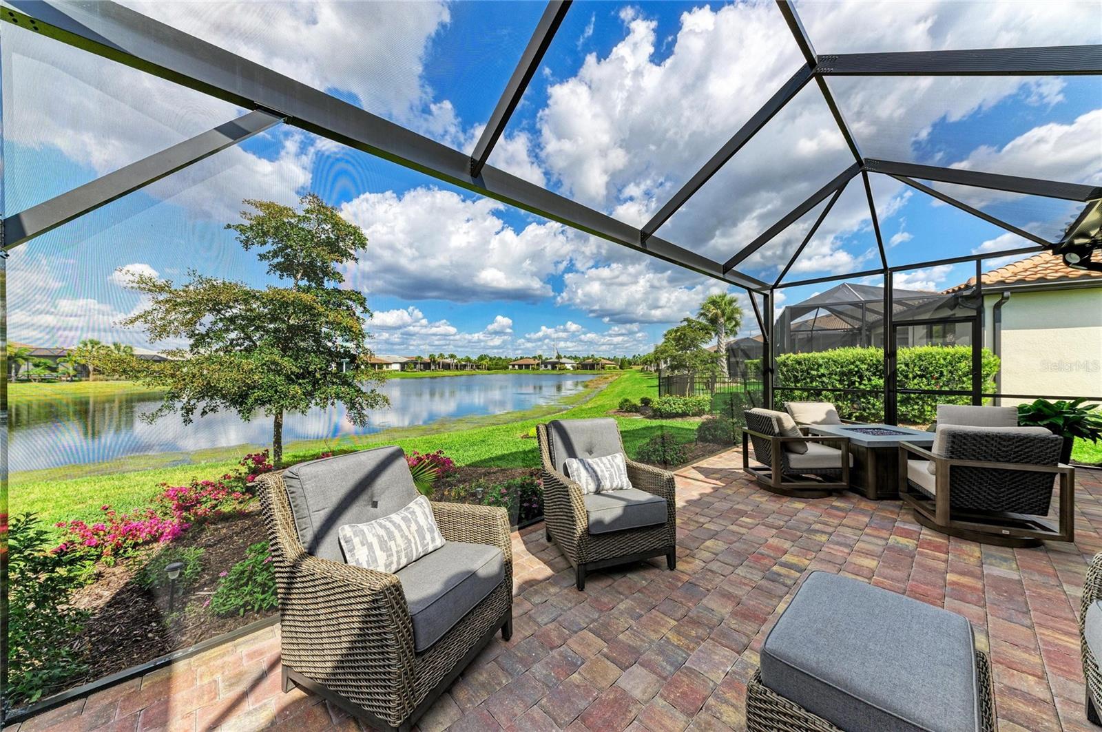 DEL WEBB AT LAKEWOOD RANCH - Residential