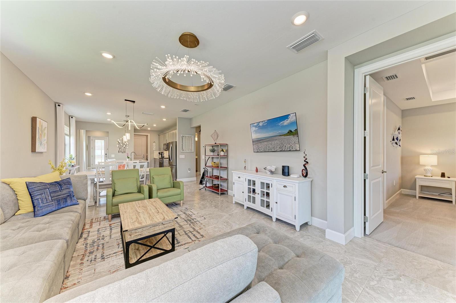 DEL WEBB AT LAKEWOOD RANCH - Residential