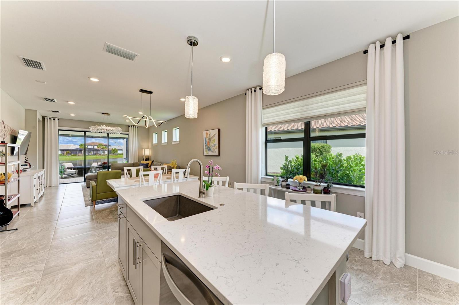 DEL WEBB AT LAKEWOOD RANCH - Residential
