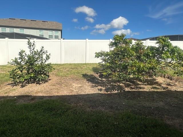 CLERMONT HARTWOOD PINES LT 01 PB 48 PG 85-8 - Residential Lease