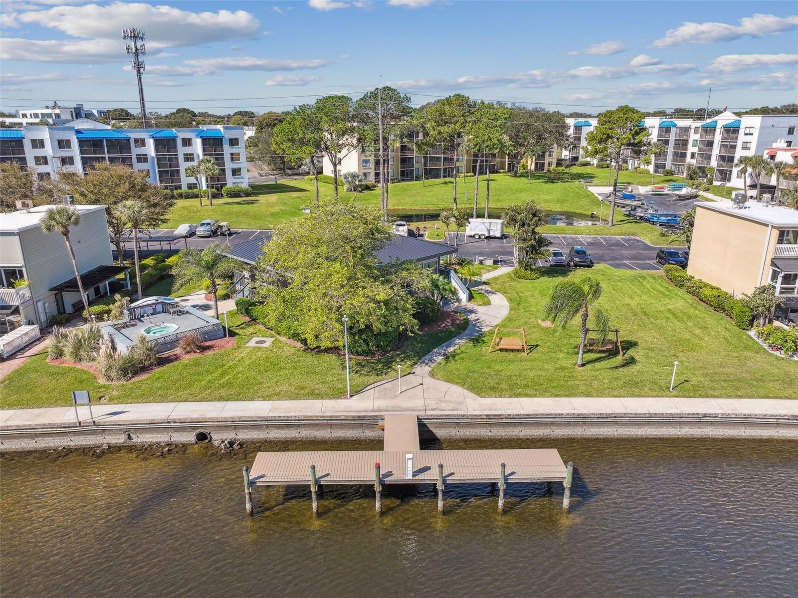 THE MARINA CLUB OF TAMPA A CON - Residential