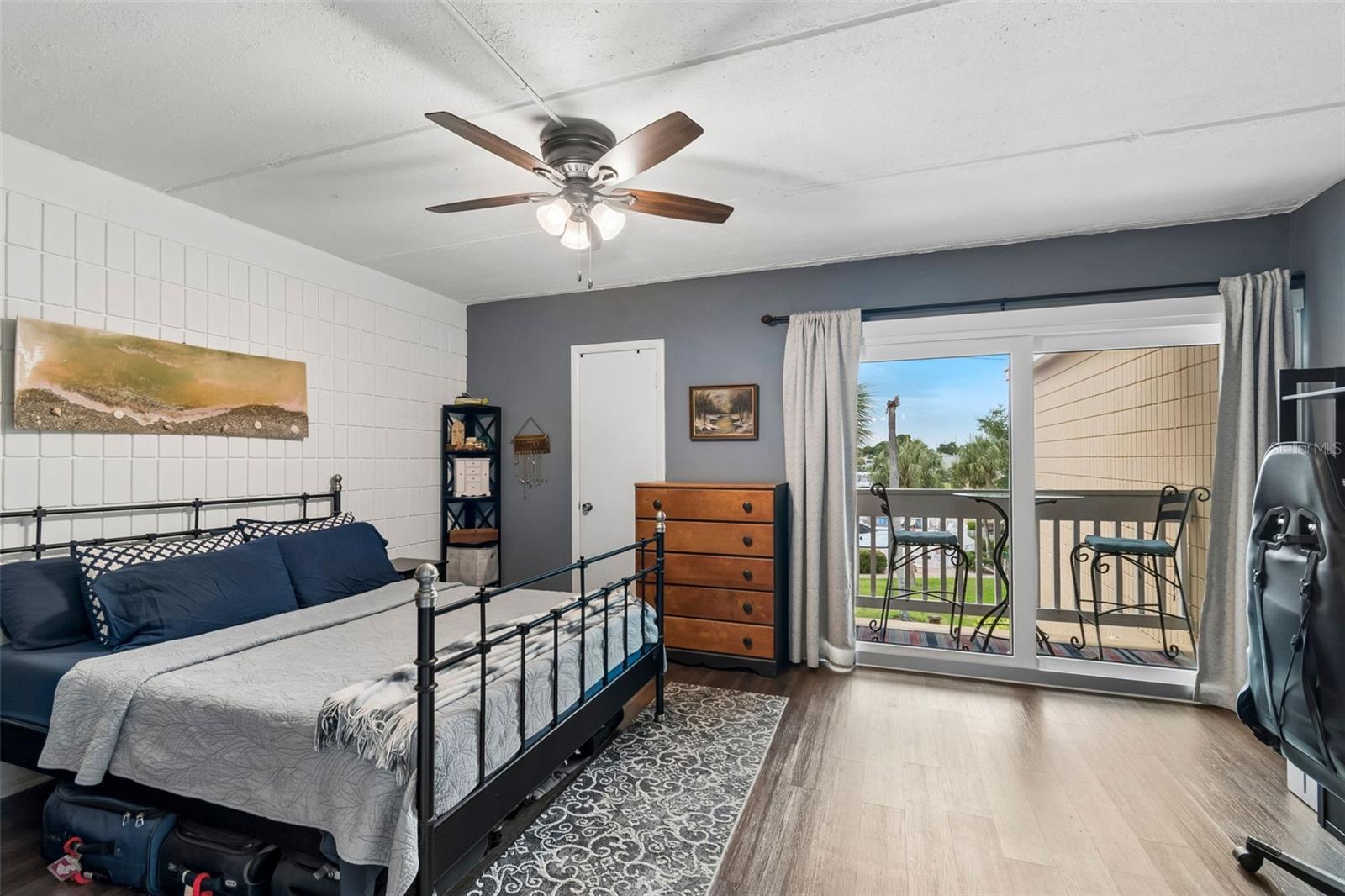 THE MARINA CLUB OF TAMPA A CON - Residential
