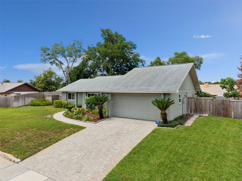 Photo of 4029 Foothills Drive, Orlando, FL 32810 (MLS # O6406043)