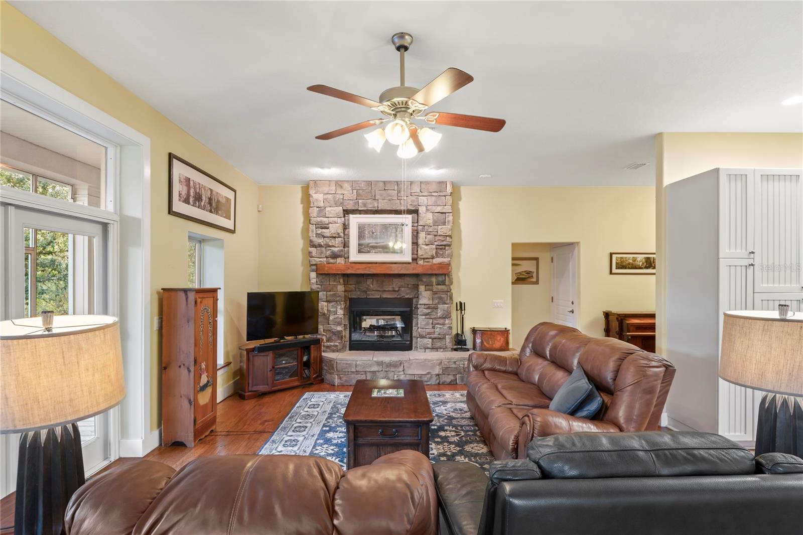 RIVERDALE SEC 2 - Residential