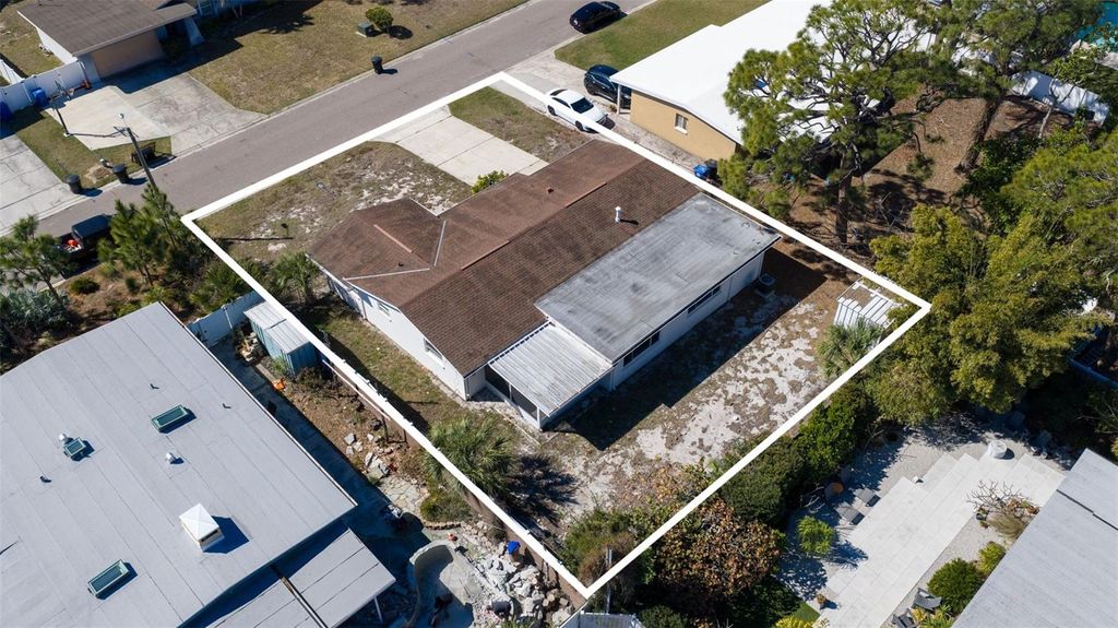 Photo of 1013 55th Terrace S, St Petersburg, FL 33705 (MLS # TB8478962)