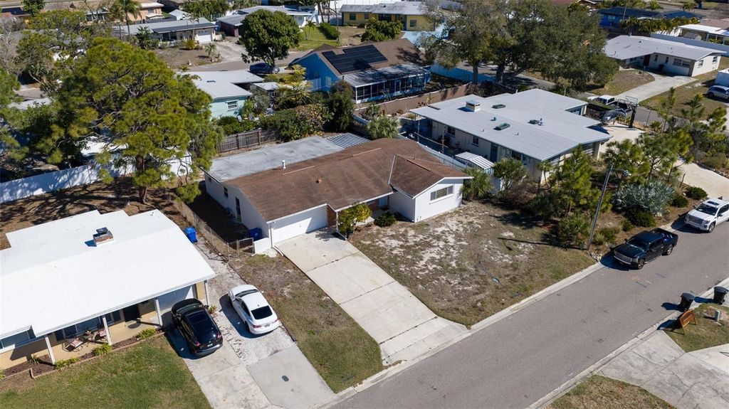 Photo of 1013 55th Terrace S, St Petersburg, FL 33705 (MLS # TB8478962)