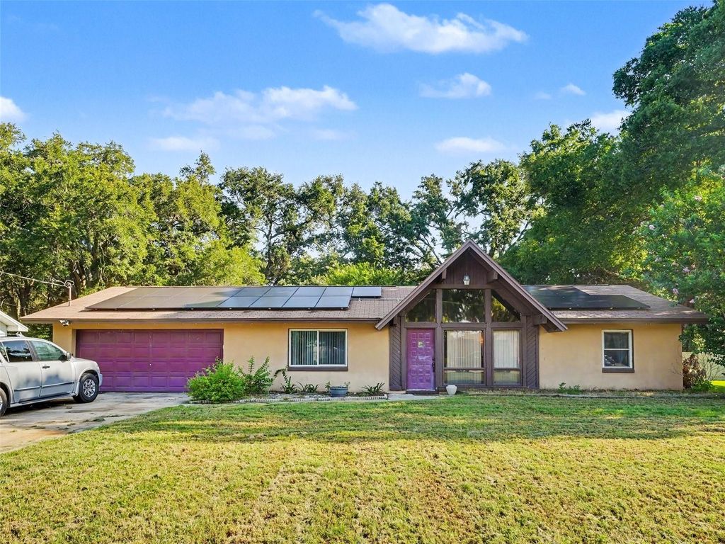 Photo of 128 N Pointe Drive, Auburndale, FL 33823 (MLS # TB8528209)