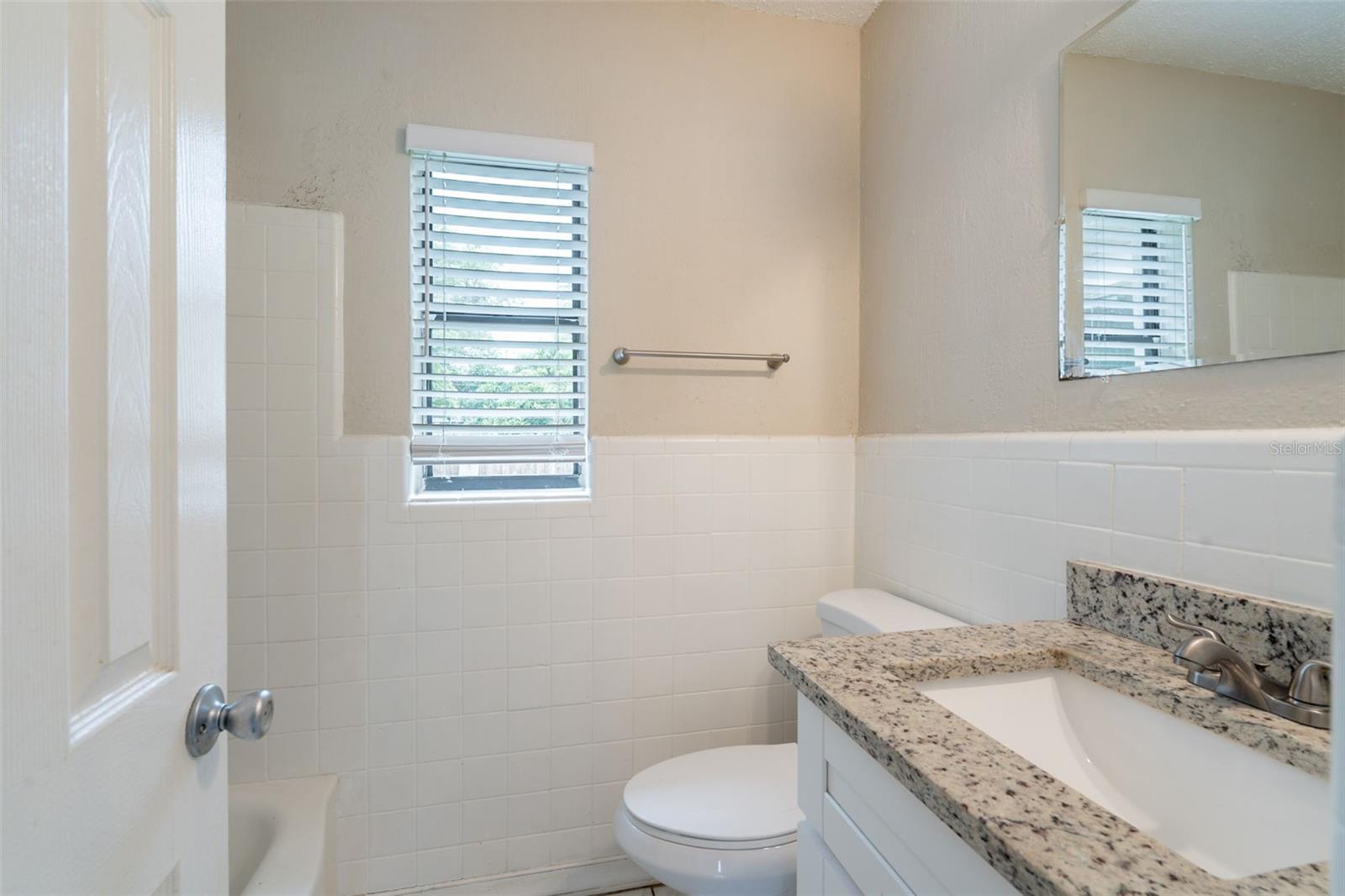 LAKE LAWNE SHORES - Residential