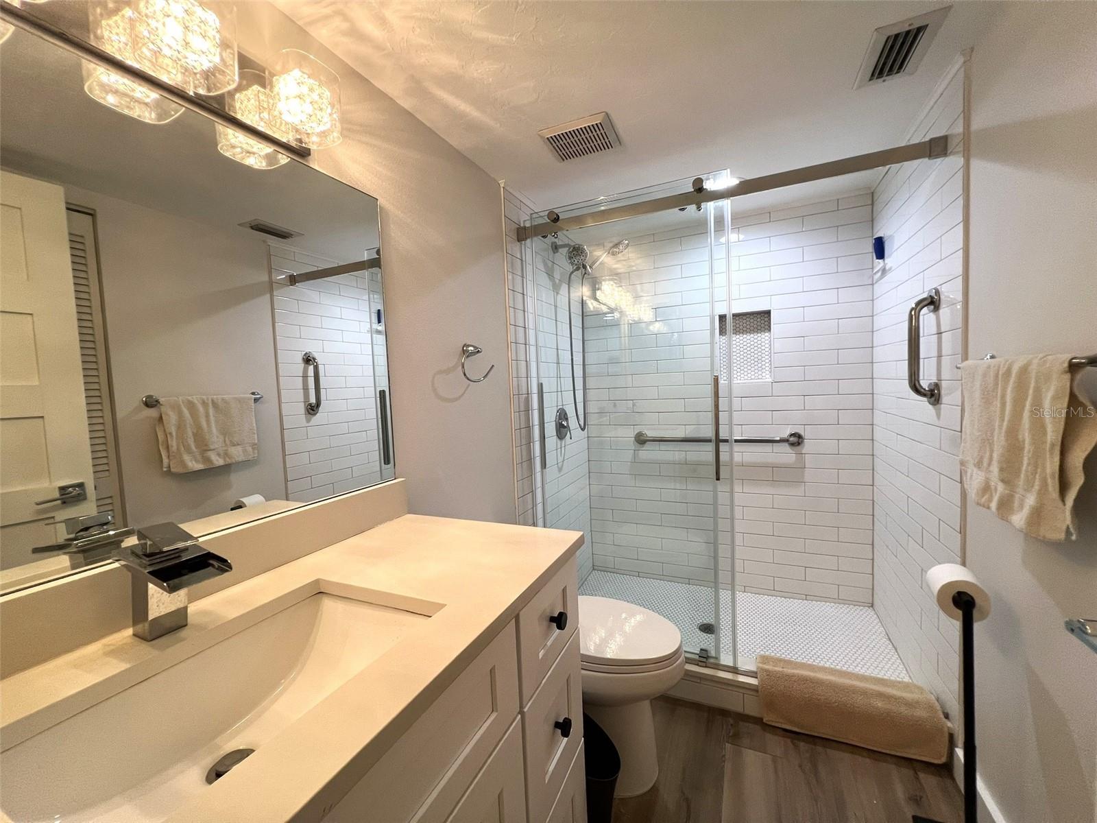 WEDGEWOOD LAKE - Residential Lease