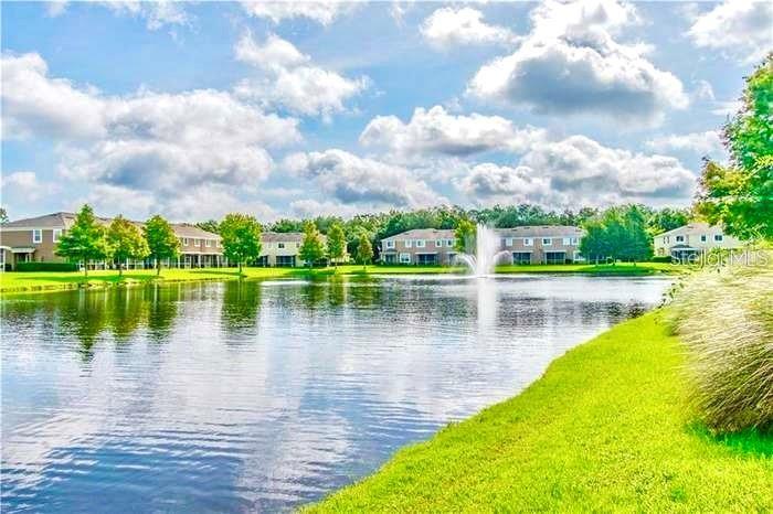RIVERVIEW TWNHMS PH II - Residential