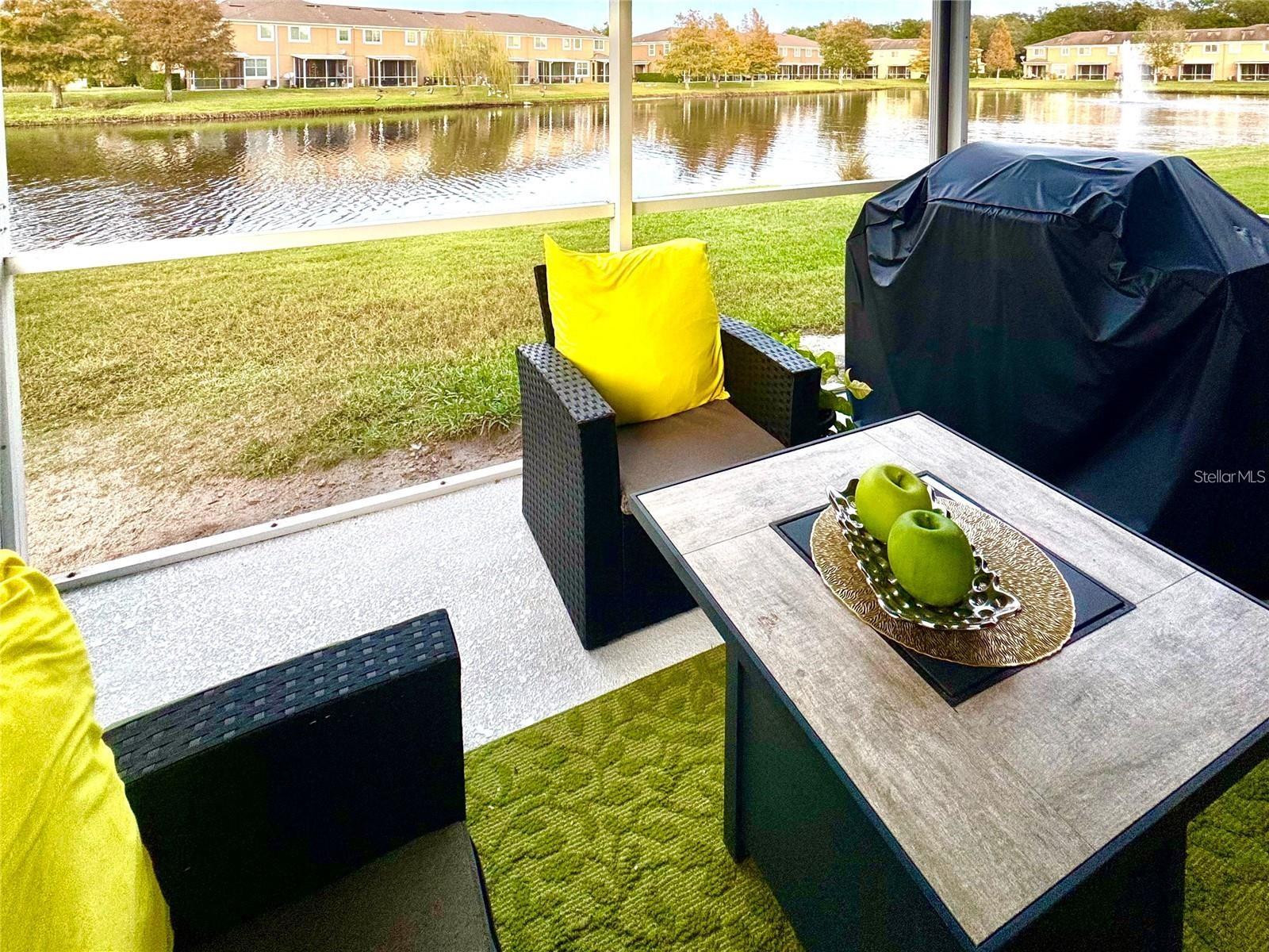 RIVERVIEW TWNHMS PH II - Residential