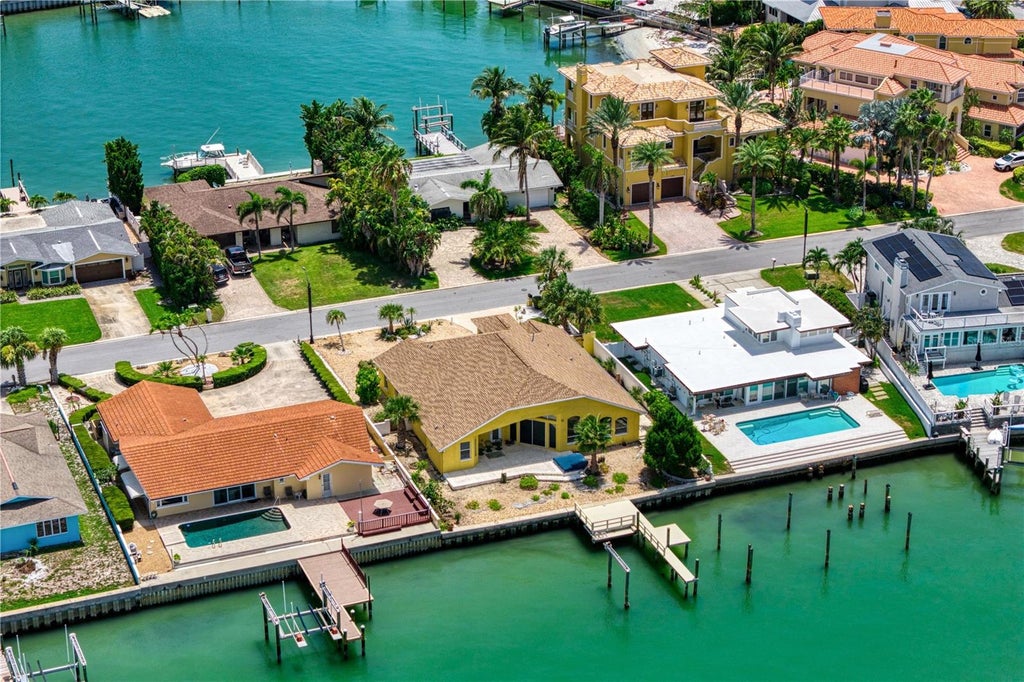 Photo of 115 Aleta Drive, Belleair Beach, FL 33786 (MLS # TB8553486)