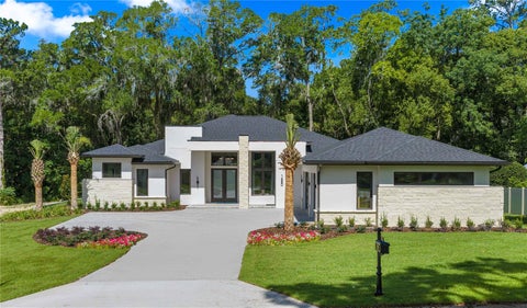 Photo of 1680 SE 20th Avenue, Ocala, FL 34471 (MLS # OM729175)