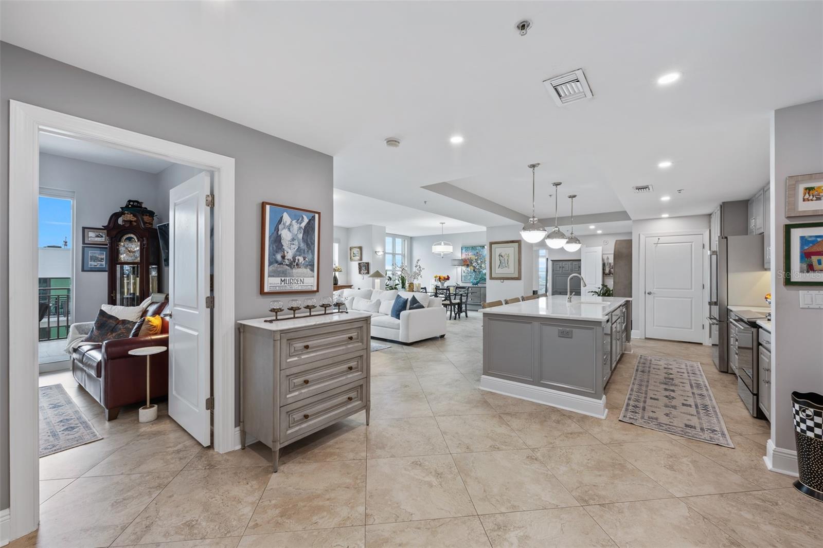 1227 E MADISON STREET 805N