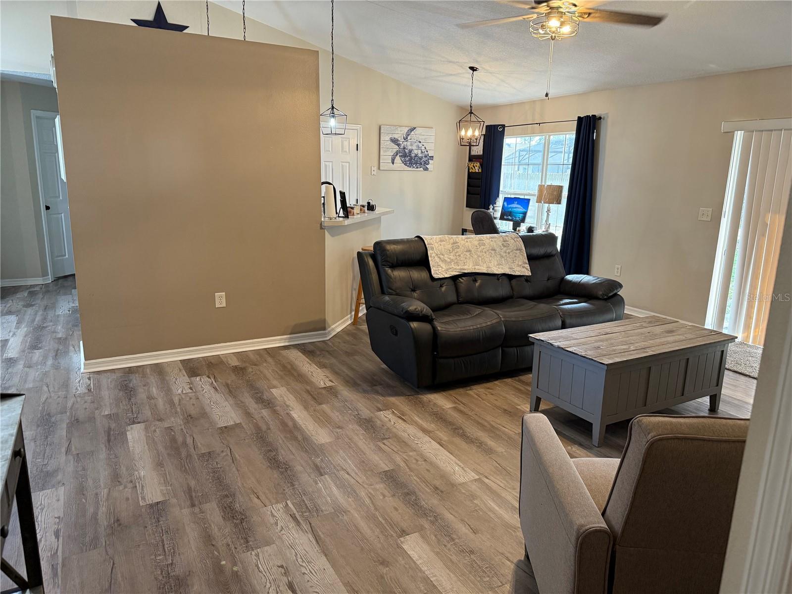 HIDDEN FOREST SUB - Residential