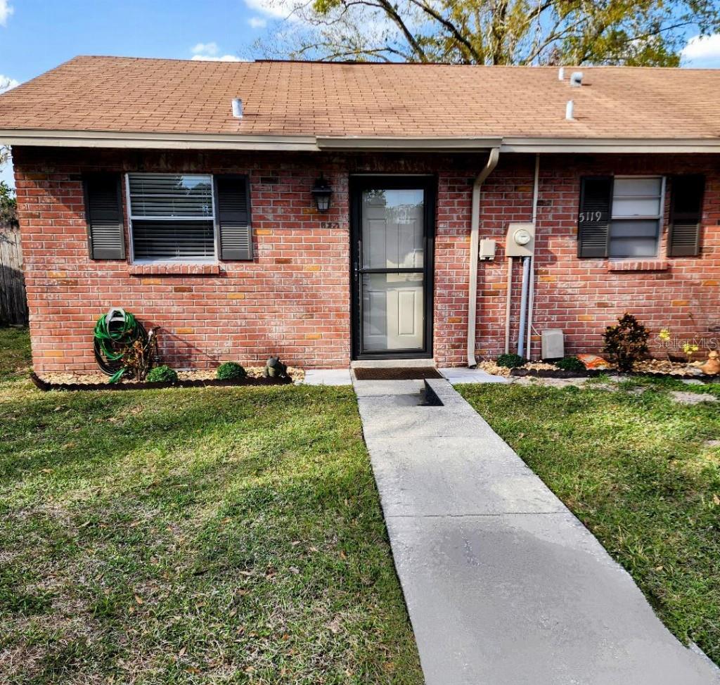 5119 HECTOR COURT