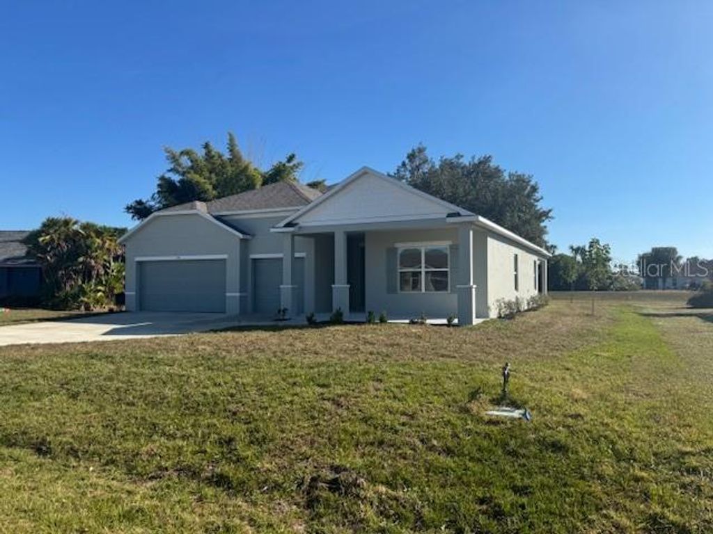 Photo of 150 Castile Court, Punta Gorda, FL 33983 (MLS # O6290614)