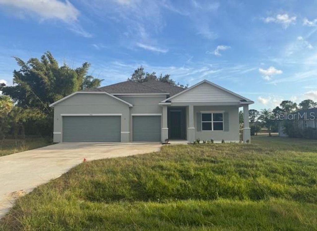 Photo of 150 Castile Court, Punta Gorda, FL 33983 (MLS # O6290614)