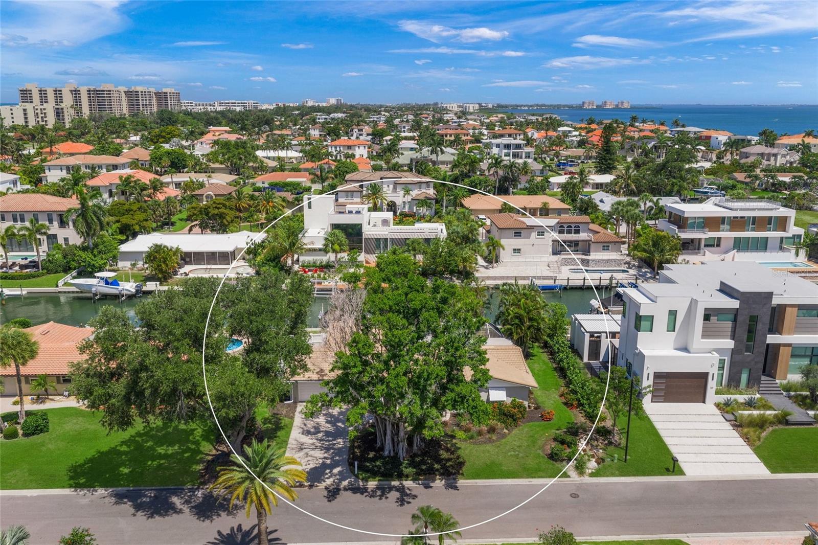 549 Halyard Ln, Longboat Key, FL, 34228, USA, 3 Bedrooms Bedrooms, ,2 BathroomsBathrooms,Residential,Active,549 Halyard Ln,A4696535