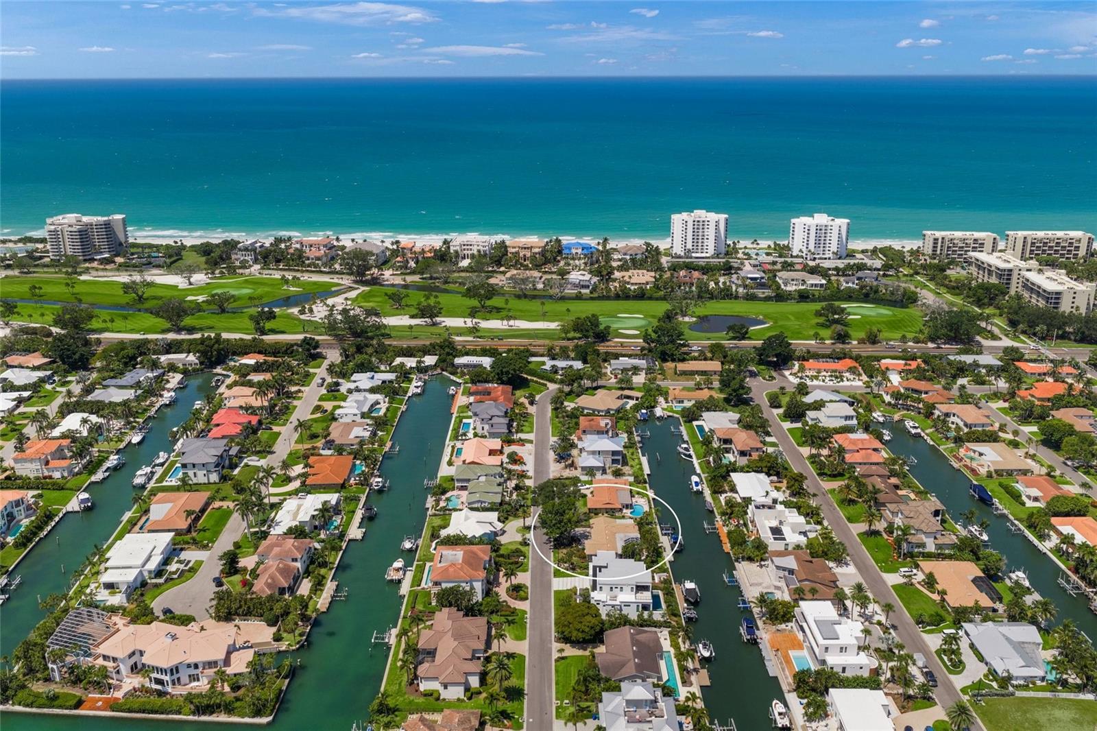 549 Halyard Ln, Longboat Key, FL, 34228, USA, 3 Bedrooms Bedrooms, ,2 BathroomsBathrooms,Residential,Active,549 Halyard Ln,A4696535