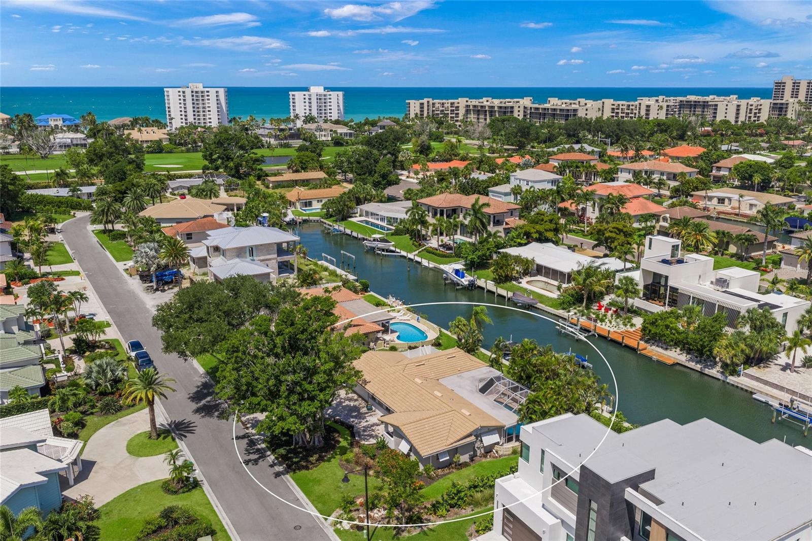 549 Halyard Ln, Longboat Key, FL, 34228, USA, 3 Bedrooms Bedrooms, ,2 BathroomsBathrooms,Residential,Active,549 Halyard Ln,A4696535