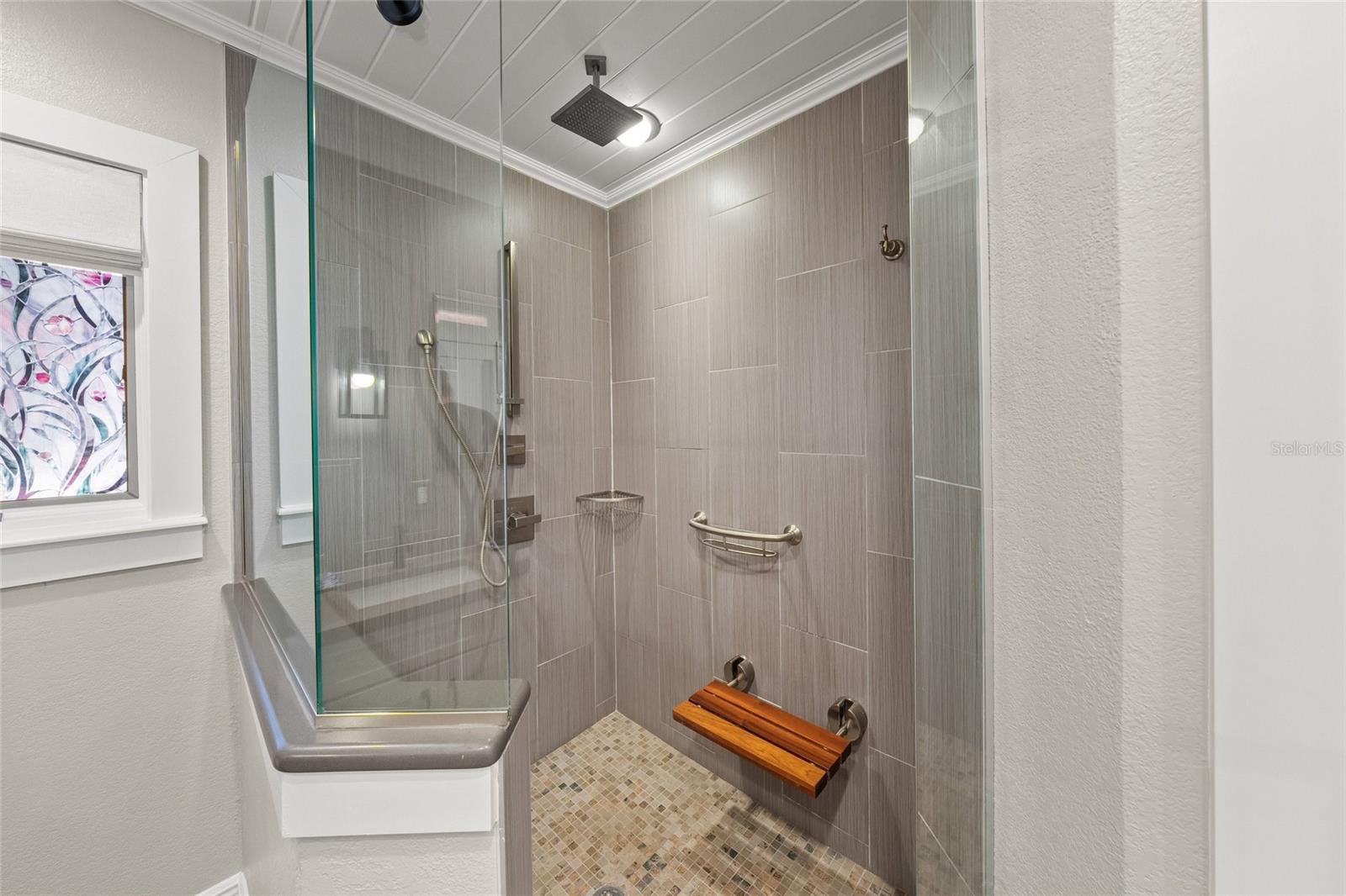 549 Halyard Ln, Longboat Key, FL, 34228, USA, 3 Bedrooms Bedrooms, ,2 BathroomsBathrooms,Residential,Active,549 Halyard Ln,A4696535