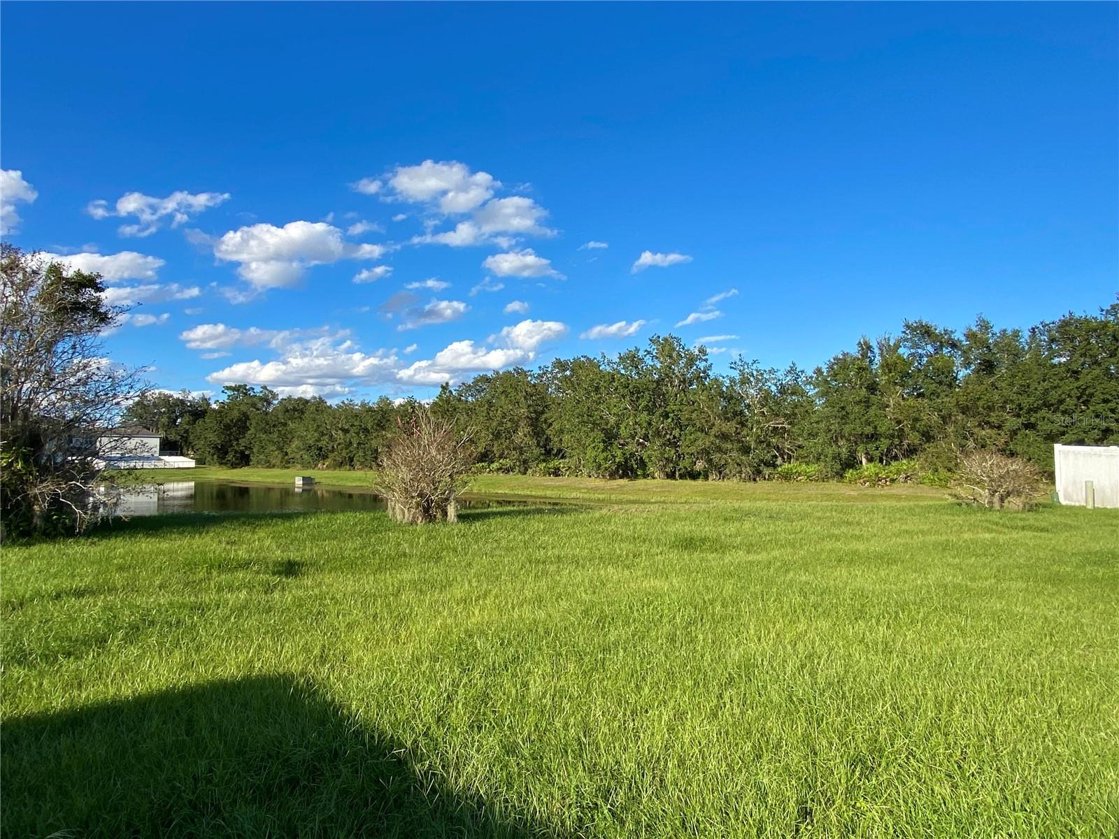 PINEHURST AT CYPRESS WOODS - Residential Lease