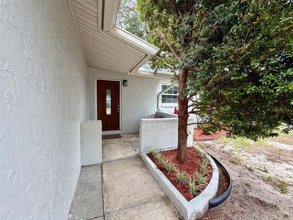 Photo of 6945 Orkney Avenue N, St Petersburg, FL 33709 (MLS # TB8515581)