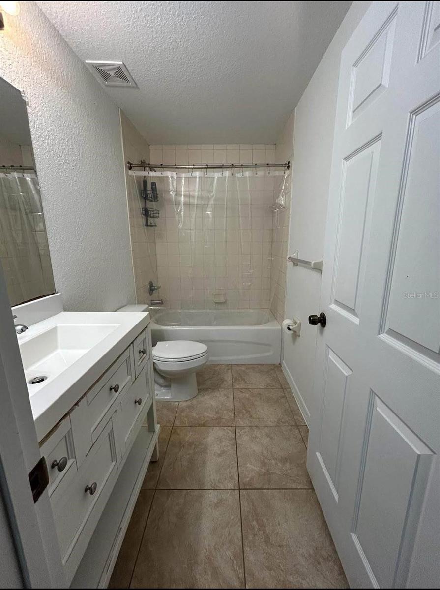 OCALA RDG UN 06 - Residential