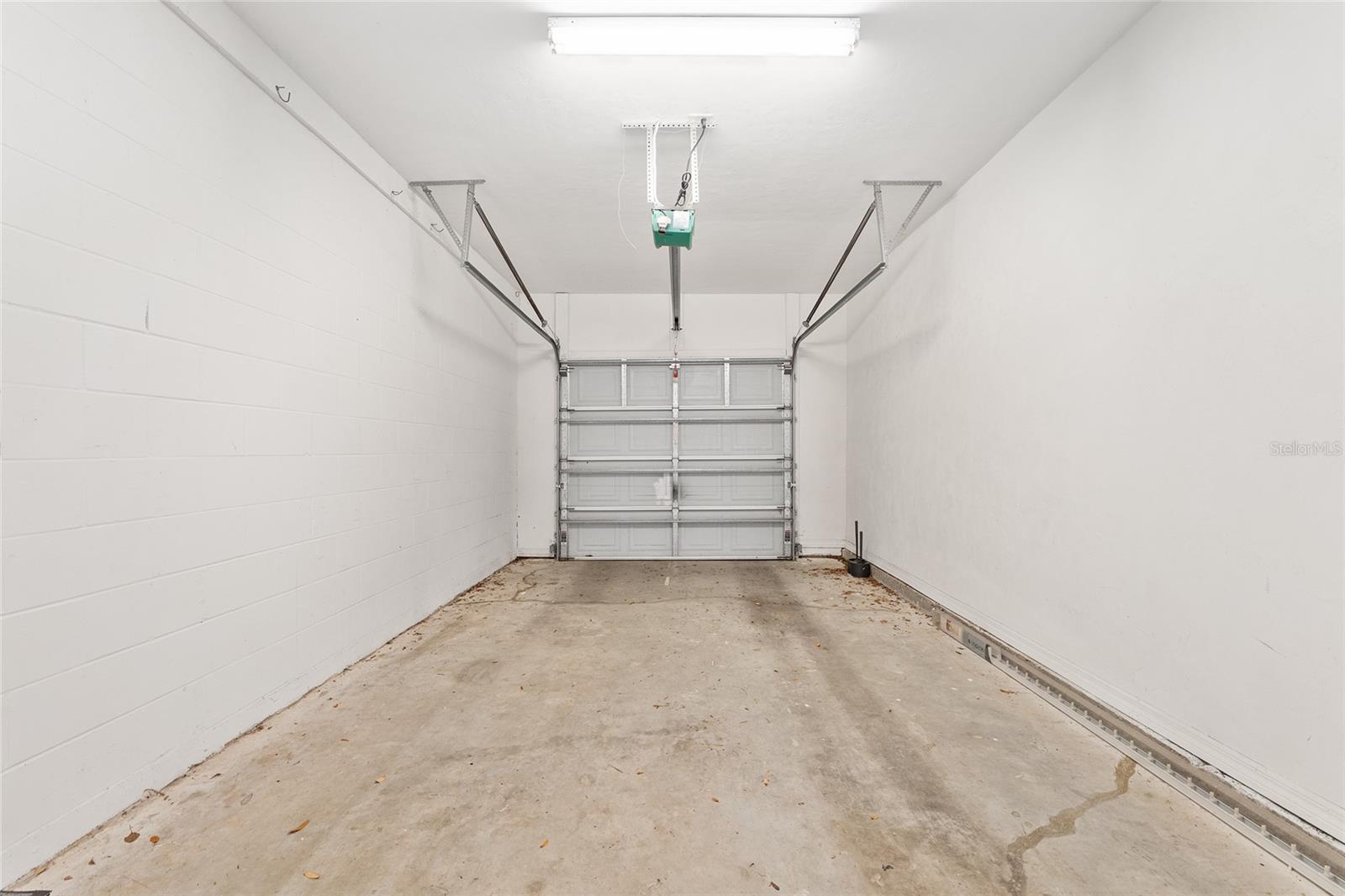 GREENS CONDOS AT WEST END - Residential