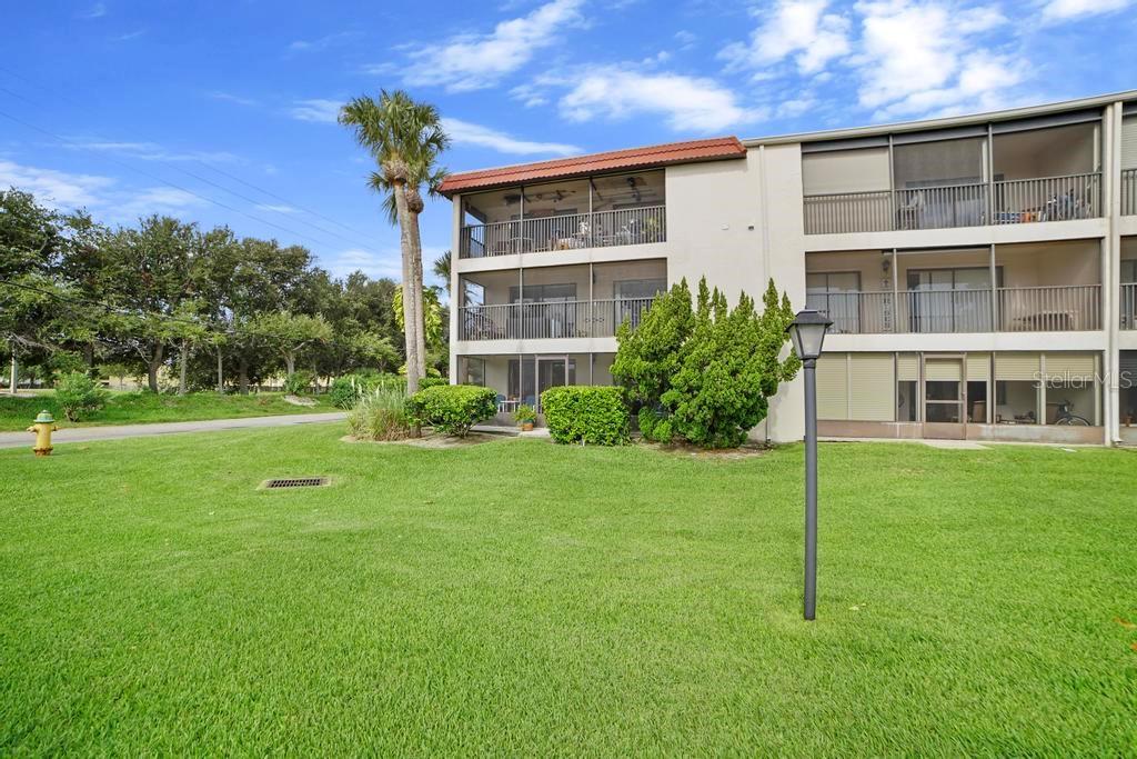 5800 N BANANA RIVER BOULEVARD 128