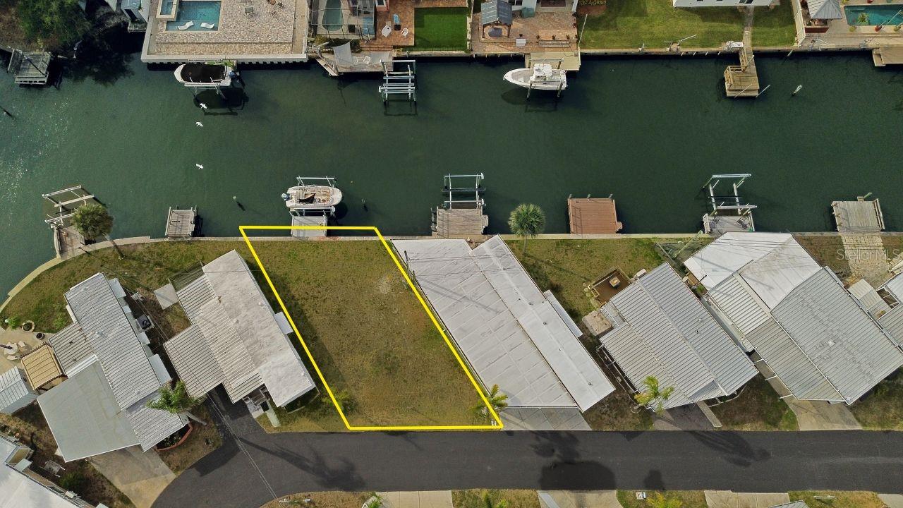 SEA HORSE MOBILE HOME PARK CONDO - Land