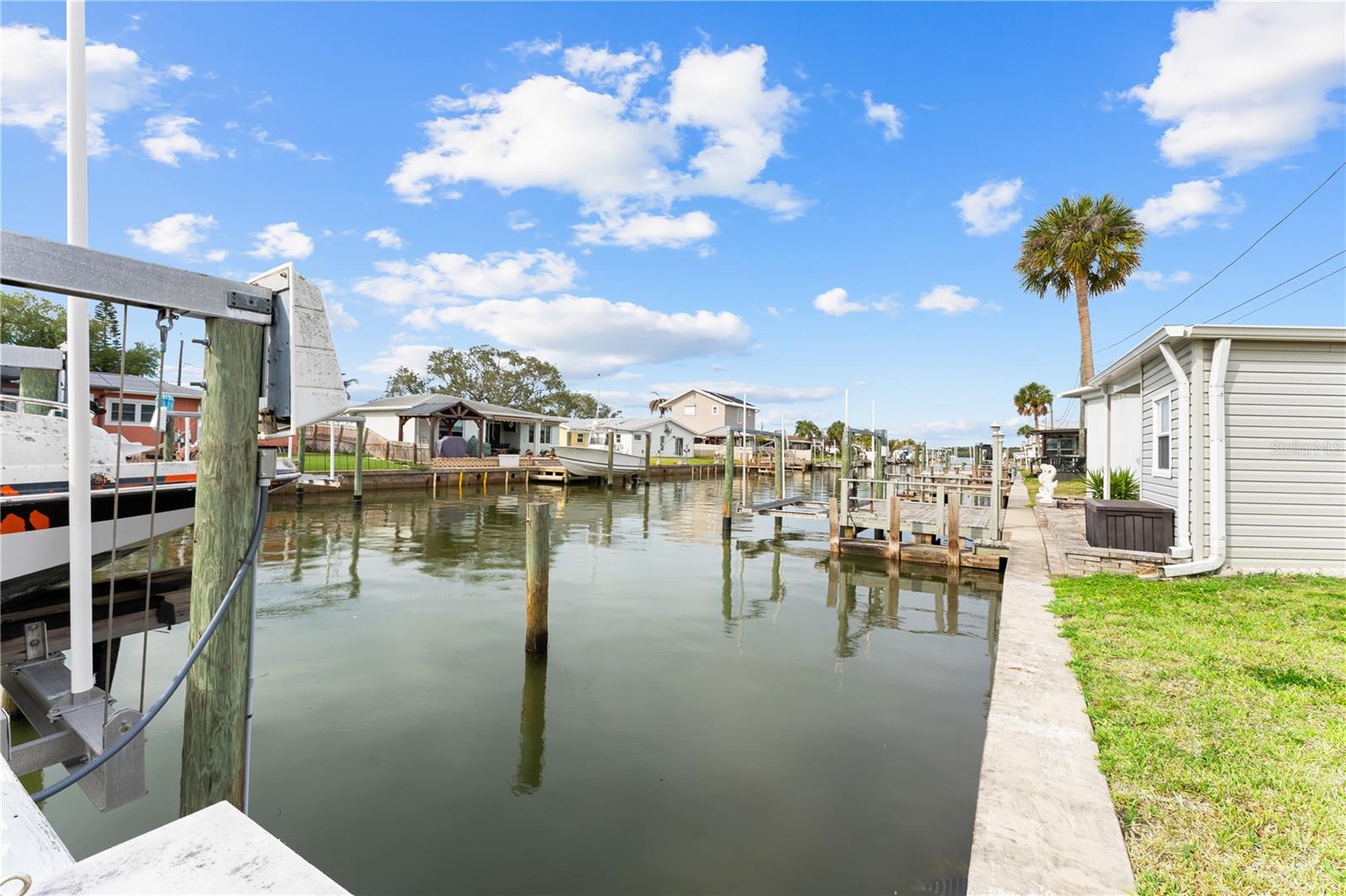 SEA HORSE MOBILE HOME PARK CONDO - Land