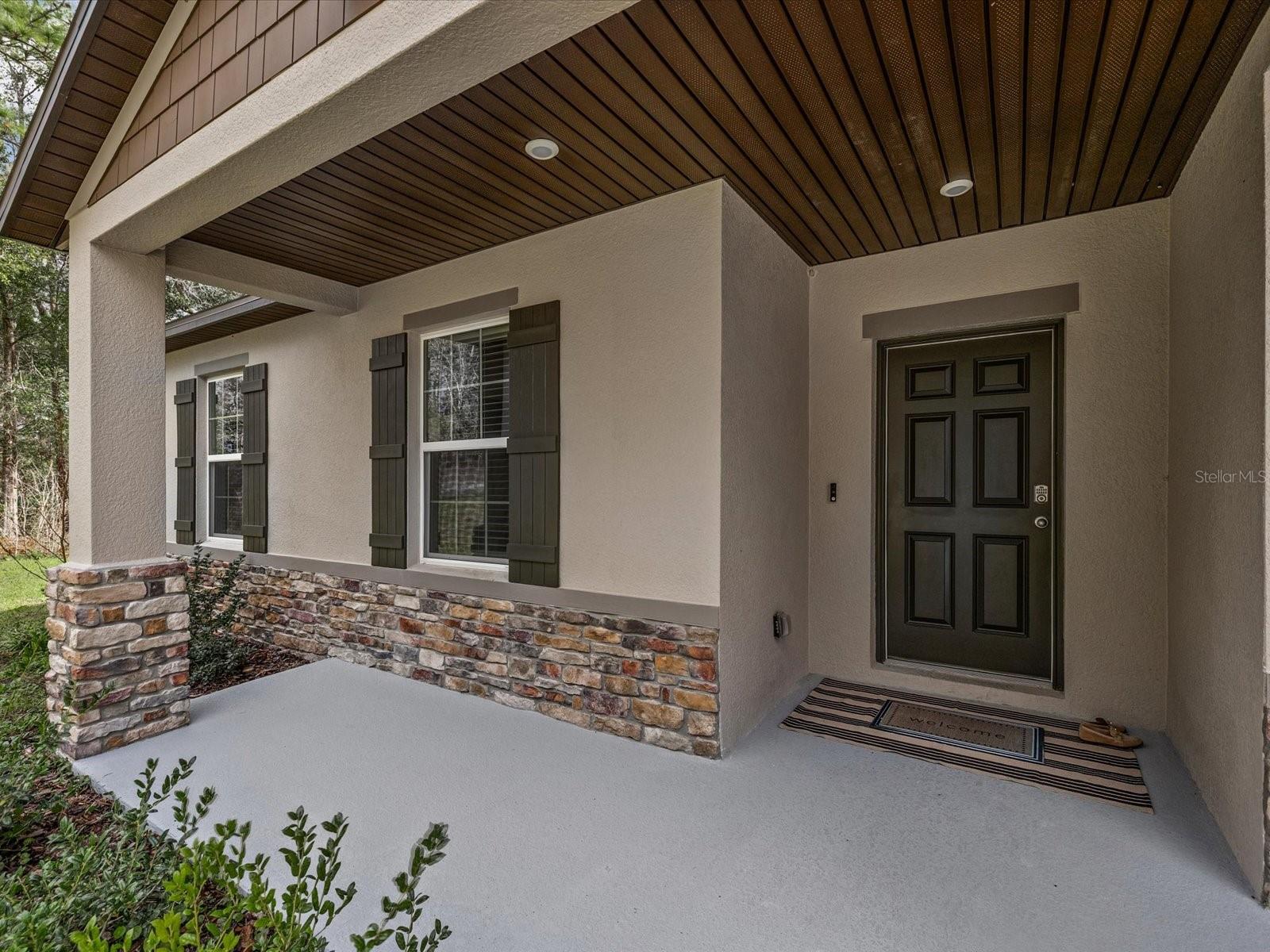 ROYAL HIGHLANDS UNIT 8  - 3360 - Residential