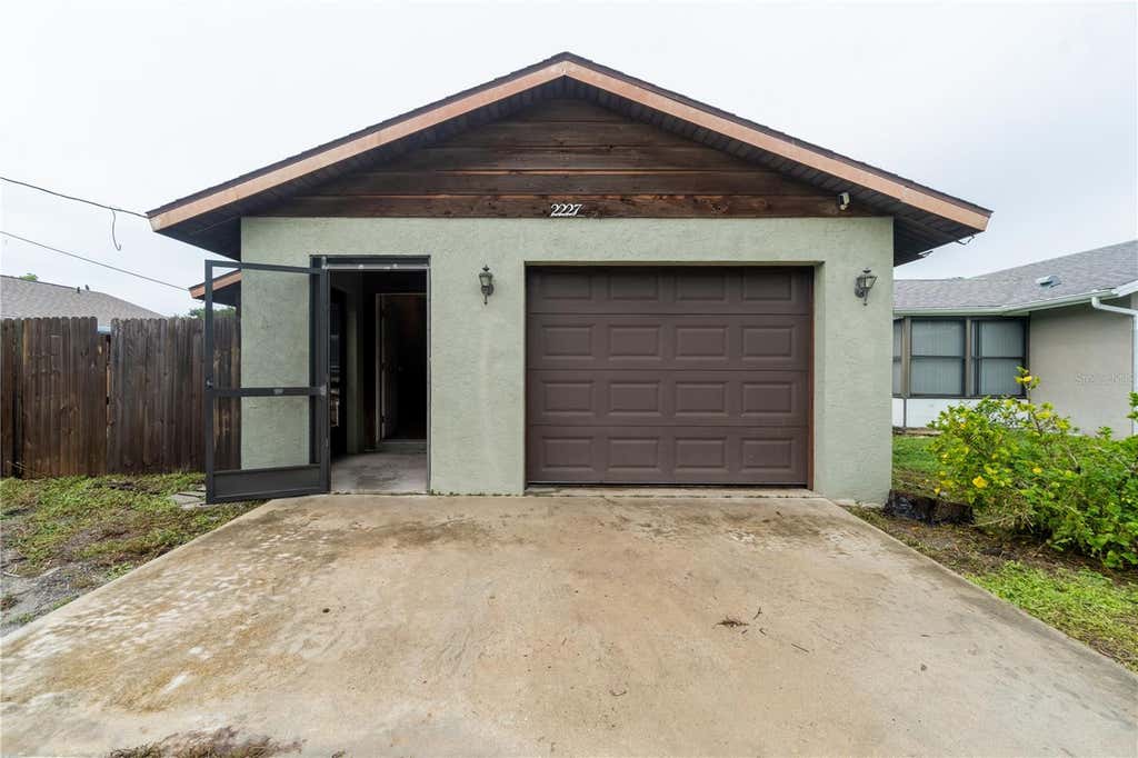 Photo of 2227 Benson Street, Sarasota, FL 34231 (MLS # TB8536027)