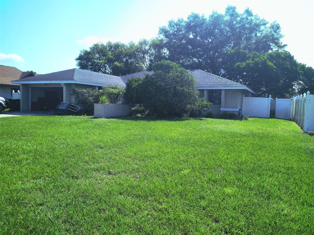 Photo of 2419 Amberly Avenue, Orlando, FL 32833 (MLS # O6431967)