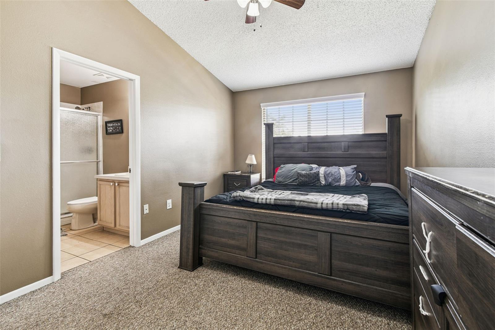 THE TWNHMS AT KENSINGTON PH - Residential