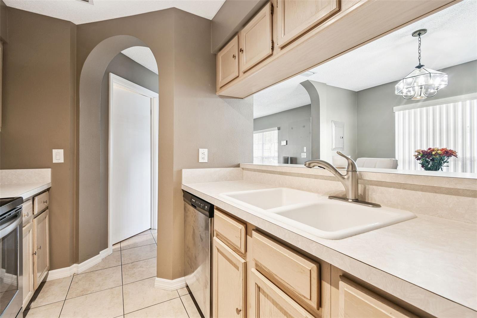 THE TWNHMS AT KENSINGTON PH - Residential