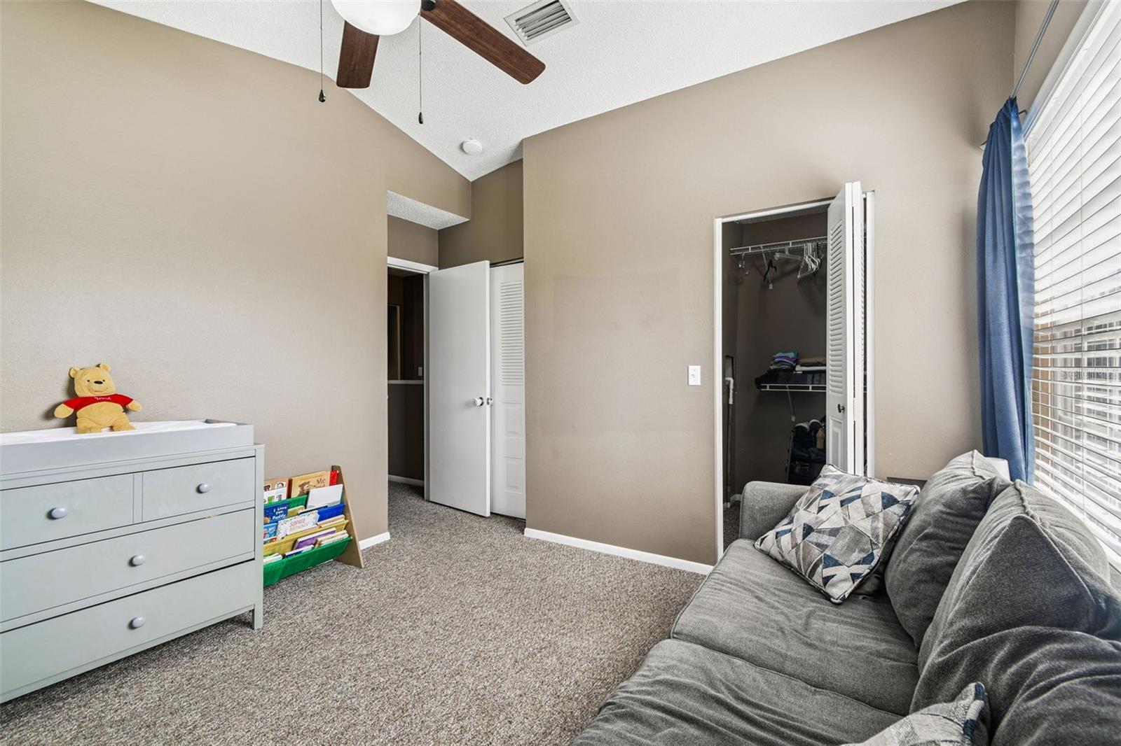 THE TWNHMS AT KENSINGTON PH - Residential