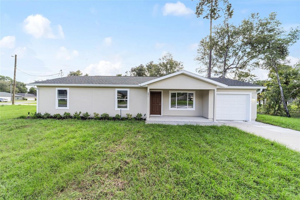 Photo of 715 NE 130th Court, Silver Springs, FL 34488 (MLS # O6354177)