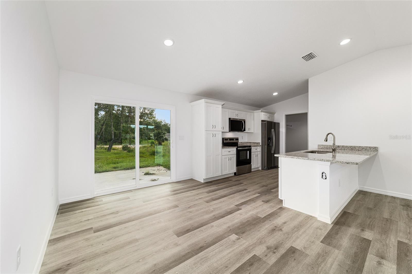 TRAILS EAST - Residential