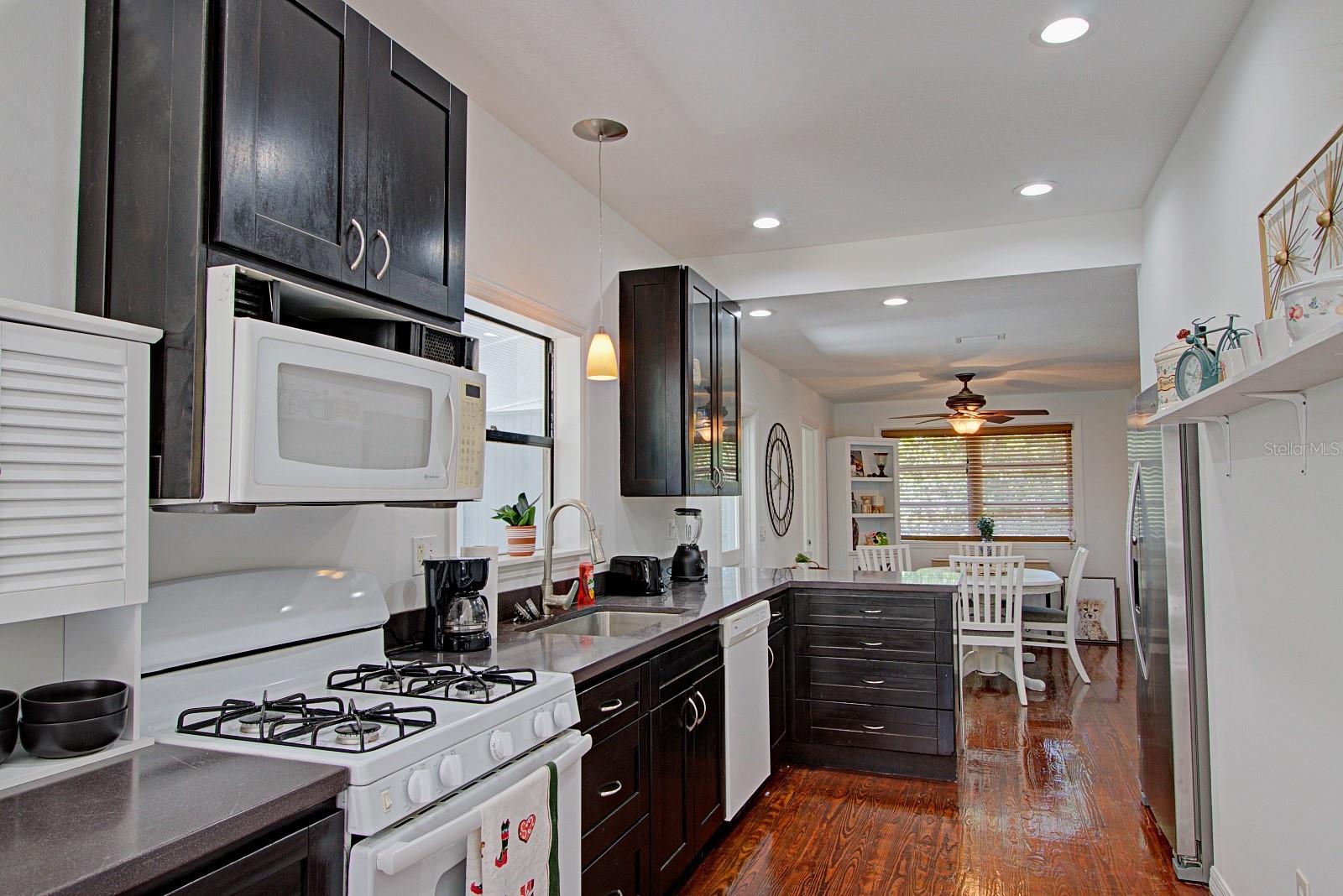 MASSEYS LTS 02 & 03 BLK 31 ORANGE CITY - Residential